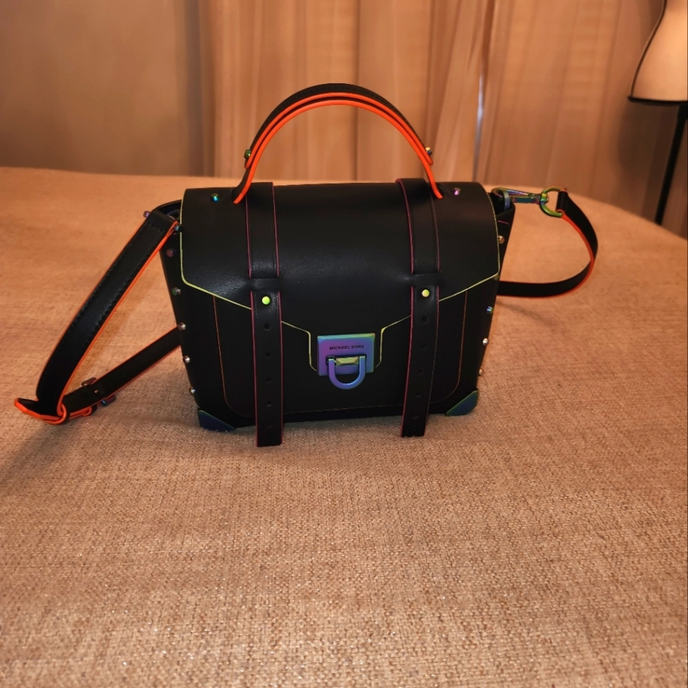 Michael Kors Crossbody Bag